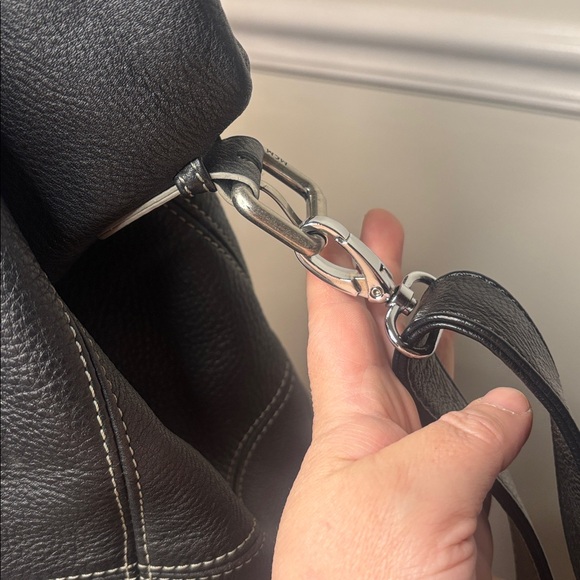 MCM- AUTHENTIC PEBBLED LEATHER EXTRA LARGE HANDBAG - Picture 14 of 15